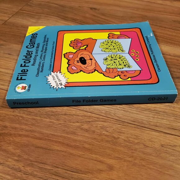 Carson Dellosa File Folder Games Reading and Math - Picture 3 of 4